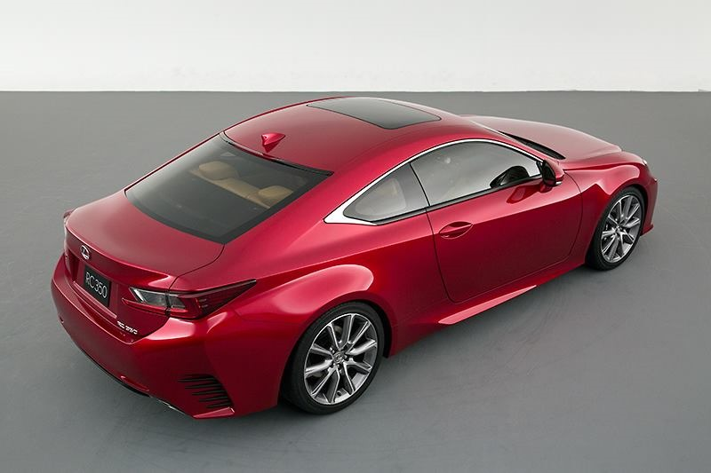 Illustration for article titled New Lexus RC photos emerge